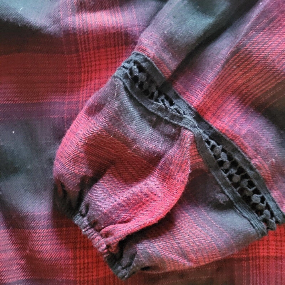 Knox Rose Shirt Top Women Size Medium Red Black Plaid Boho Balloon Sleeve Tassel - Picture 6 of 10